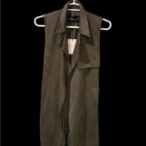 Who What Wear Dark Olive Sleeveless Vest